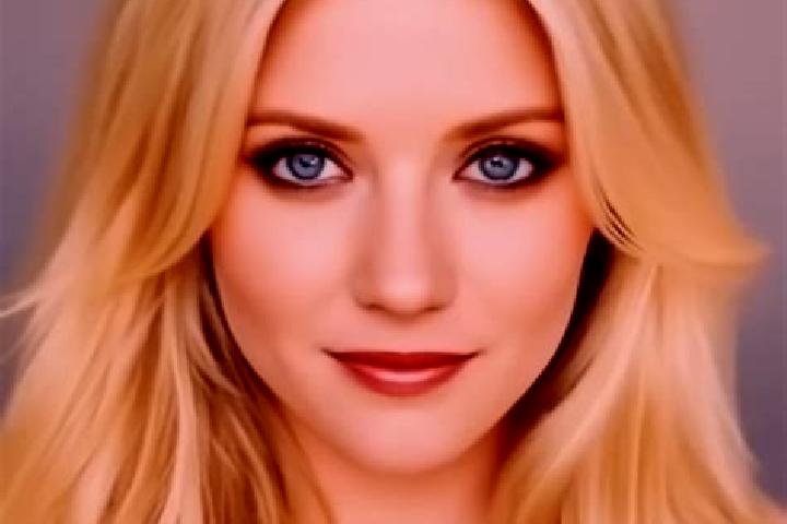 Grace, 33, a blonde amber-eyed caucasian companion based in Stublach. Offering Erotic Massage, Tantra, BDSM, A-Level, Striptease. Available for incall and ou...