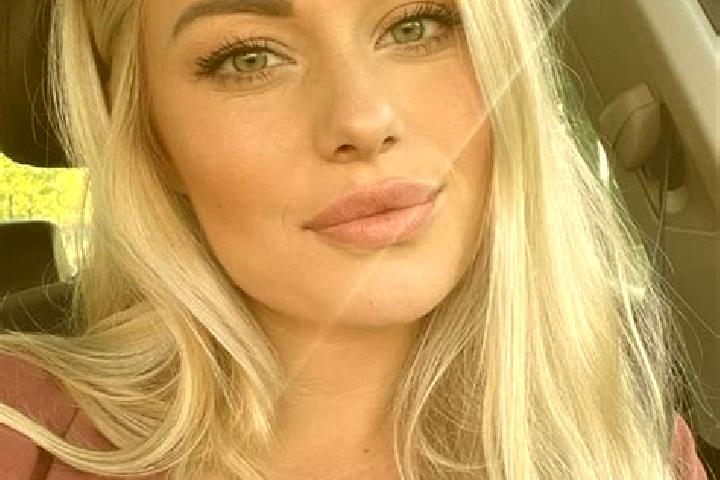 Grace, 33, a blonde hazel-eyed mediterranean companion based in Indiana. Offering Girlfriend Experience, GFE, Massage, BDSM, Party Girl. Available for incall...
