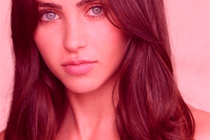 Grace, 33, a brunette brown-eyed caucasian companion based in Qasr al Qarabulli. Offering Deep French Kissing, Domination, Prostate Massage. Available for in...