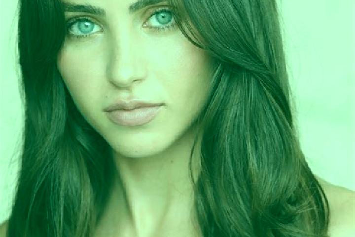 Grace, 33, a brunette hazel-eyed mixed companion based in Al Ghayl. Offering Girlfriend Experience, BDSM, Fetish. Available for incall and outcall, day and e...
