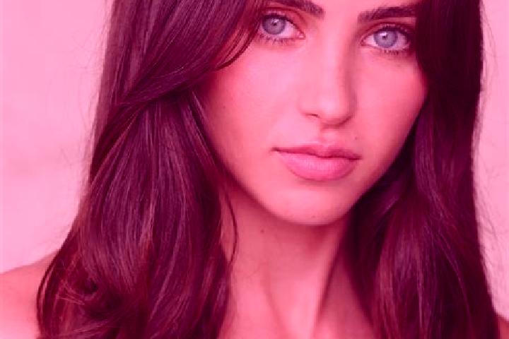 Grace, 33, a chestnut hazel-eyed latina companion based in Nuestra Senora de Talavera. Offering A-Level, Massage, Striptease. Available for incall and outcal...