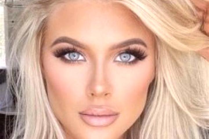 Grace, 33, a platinum blonde dark-eyed mediterranean companion based in Arikuyusu. Offering BDSM, Tantra, OWO, Prostate Massage. Available for incall and out...