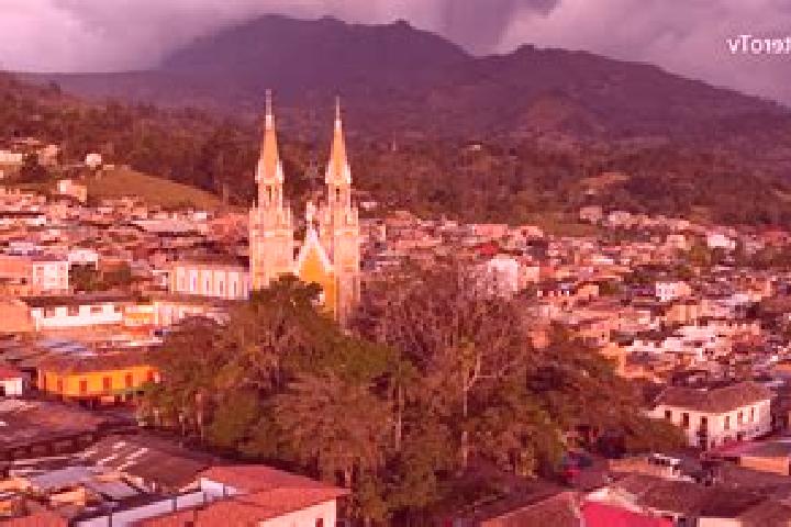 Grace, 33 — Escort in Chinavita, Colombia