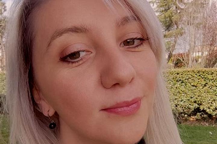 Grace, 33 — Escort in Montjoire, France