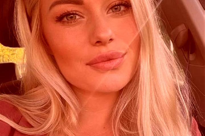 Grace, 34, a blonde hazel-eyed slavic companion based in Ernage. Offering 69, Couples, Party Girl. Available for incall and outcall, day and evening dates.