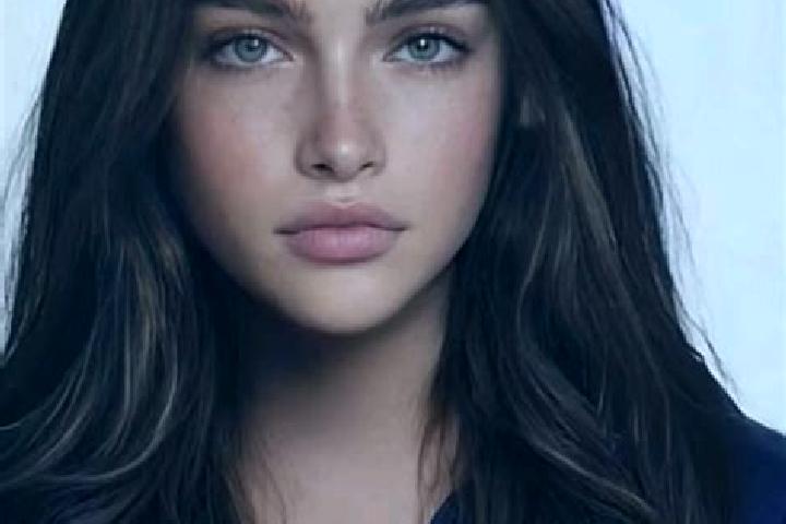 Grace, 34, a brunette blue-eyed caucasian companion based in Paraschivesti. Offering Dinner Date, Party Girl, Erotic Massage. Available for incall and outcal...
