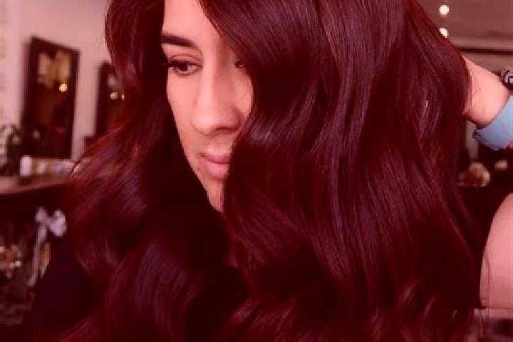 Grace, 35, a auburn dark-eyed caucasian companion based in Soporna. Offering CIM, Deep French Kissing, Massage, OWO. Available for incall and outcall, day an...