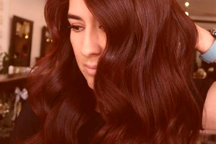 Grace, 35, a auburn dark-eyed middle eastern companion based in Garstedt. Offering Tantra, Fetish, BDSM. Available for incall and outcall, overnight bookings...
