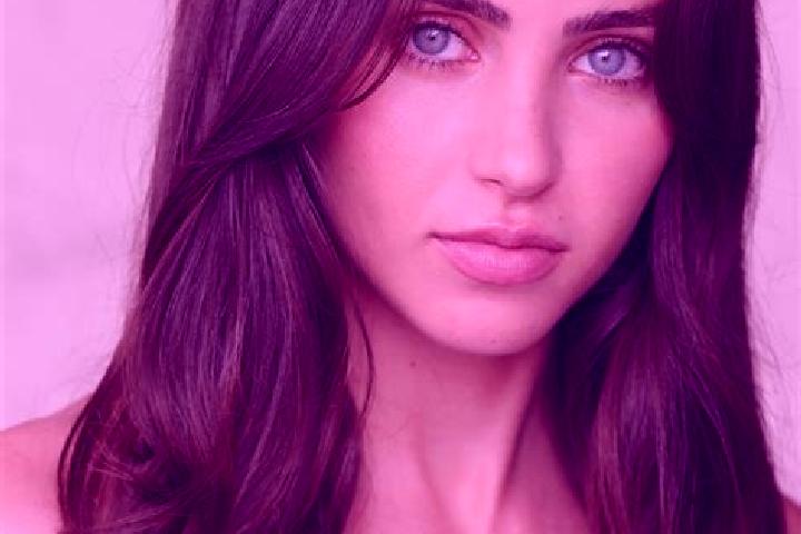 Grace, 35, a brunette blue-eyed mixed companion based in Langenhahn. Offering Overnight, Girlfriend Experience, Party Girl, Prostate Massage. Available for i...