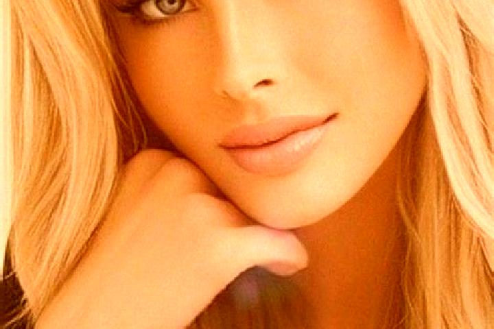 Grace, 35, a dark blonde blue-eyed indian companion based in Rothenfelde. Offering Party Girl, Erotic Massage, Girlfriend Experience, Striptease. Available f...