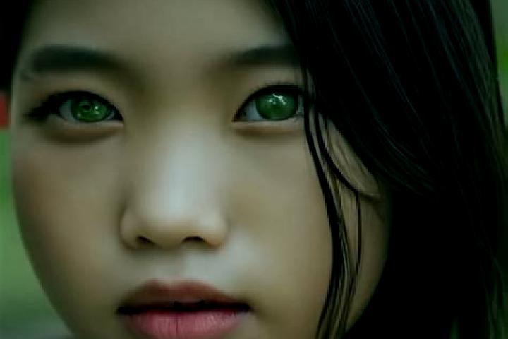 Grace, 35, a red green-eyed asian companion based in Kirchendemenreuth. Offering 69, Dinner Date, Roleplay. Available for incall and outcall, day and evening...