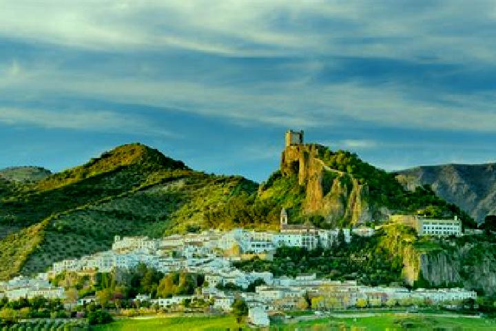 Grace, 35 — Escort in Castilfrio de la Sierra, Spain