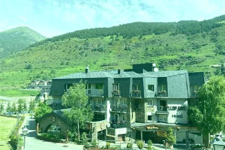 Grace, 35 — Escort in El Tarter, Andorra