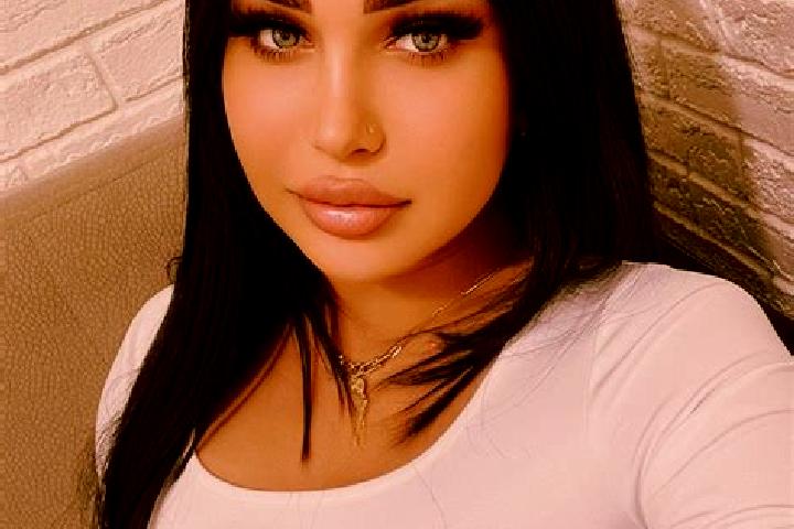 Grace, 35 — Escort in Neffes, France
