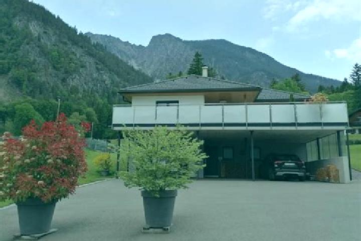 Grace, 35 — Escort in Sankt Anton im Montafon, Austria