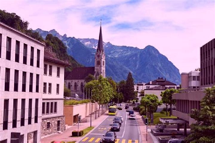 Grace, 35 — Escort in Vaduz, Liechtenstein