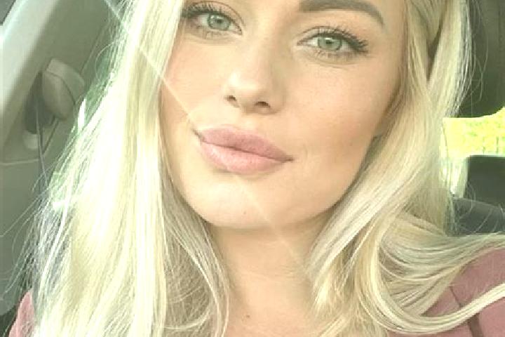 Grace, 36, a blonde hazel-eyed slavic companion based in Tangla. Offering Prostate Massage, BDSM, Party Girl. Available for incall and outcall, day and eveni...