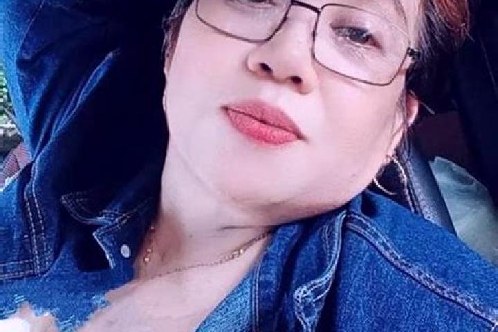 Grace, 36 — Escort in Lucapon, Philippines