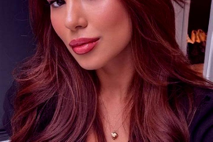Grace, 37, a chestnut brown-eyed latina companion based in Caino. Offering Prostate Massage, Overnight, Party Girl, Domination. Available for incall and outc...