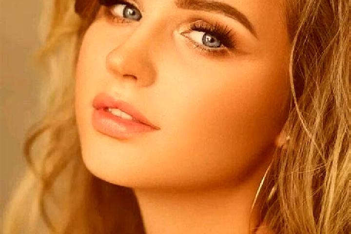 Grace, 37, a dark blonde blue-eyed mediterranean companion based in Cimarron Hills. Offering Fetish, Overnight, BDSM. Available for incall and outcall, overn...