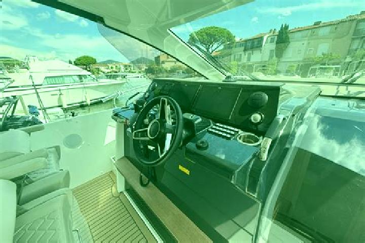 Grace, 37 — Escort in Giat, France