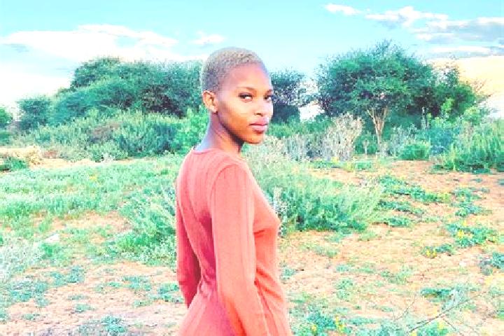Grace, 37 — Escort in Khakhea, Botswana