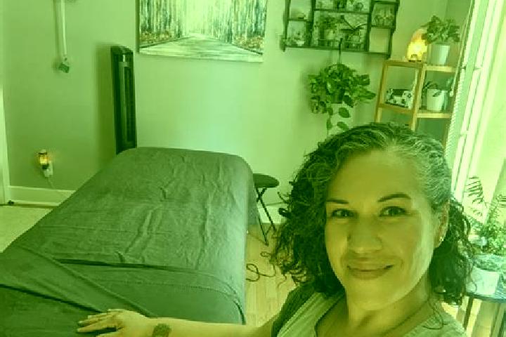 Grace, 38, a black grey-eyed caucasian companion based in Villapourcon. Offering Overnight, Erotic Massage, Dinner Date, CIM. Available for incall and outcal...