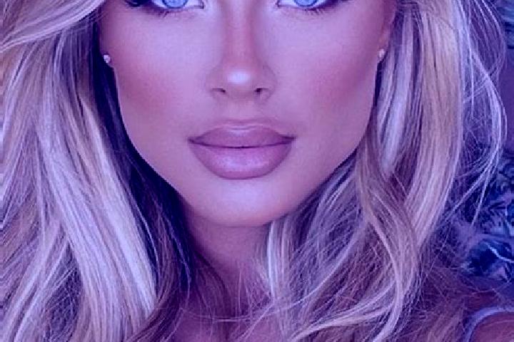 Grace, 38, a blonde hazel-eyed latina companion based in Beresti-Bistrita. Offering Tantra, Fetish, Duos. Available for incall and outcall, overnight booking...