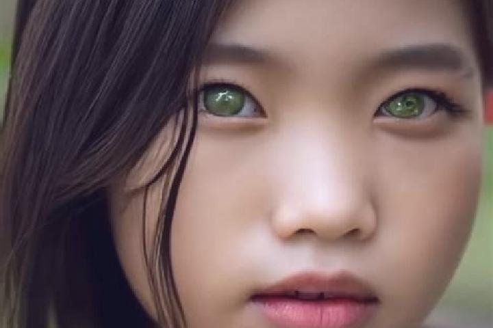 Grace, 38, a brunette green-eyed asian companion based in Reyhanabad. Offering Roleplay, Prostate Massage, Dinner Date. Available for incall and outcall, ove...