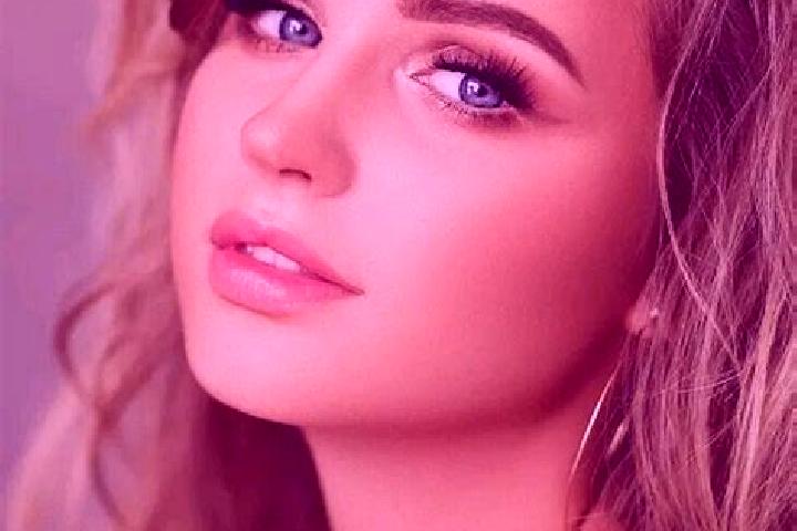 Grace, 38, a dark blonde blue-eyed middle eastern companion based in Eastbourne. Offering Dinner Date, Party Girl, Tantra, Duos, Travel Companion. Available ...