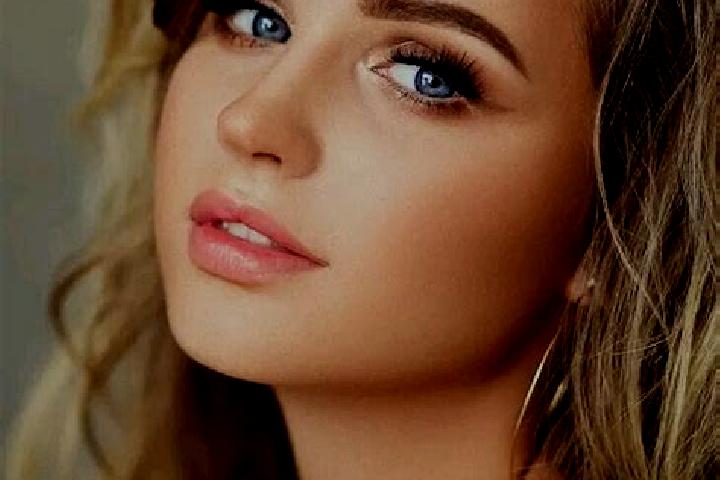 Grace, 38, a dark blonde blue-eyed slavic companion based in Berestya. Offering Massage, CIM, Deep French Kissing. Available for incall and outcall, overnigh...
