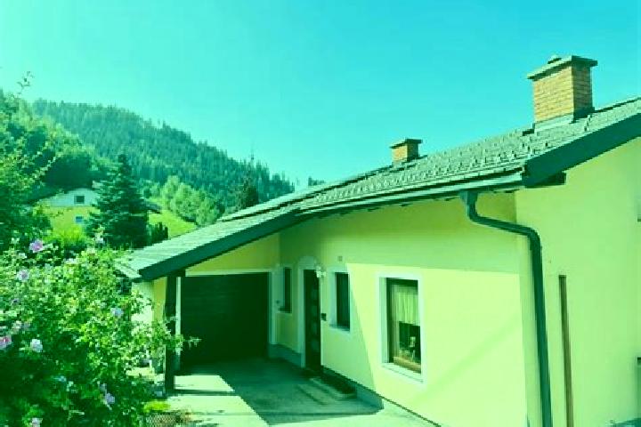 Grace, 38 — Escort in Sankt Salvator, Austria