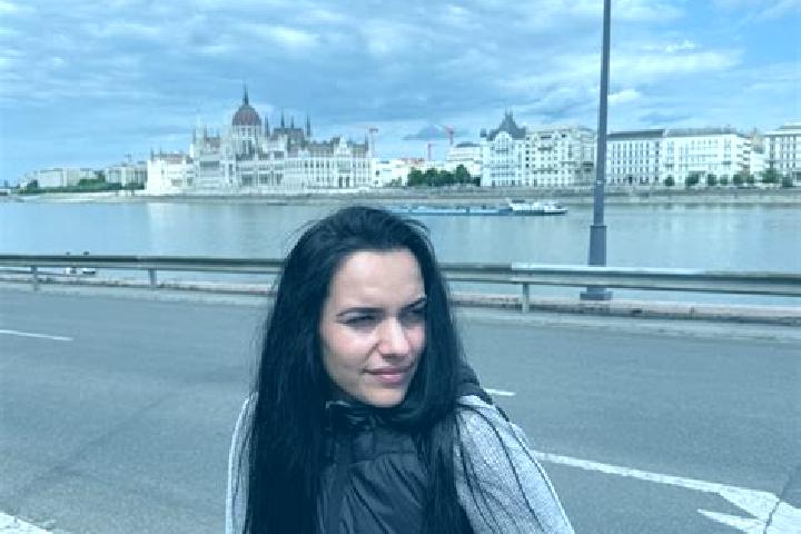 Grace, 38 — Escort in Tamaseu, Romania