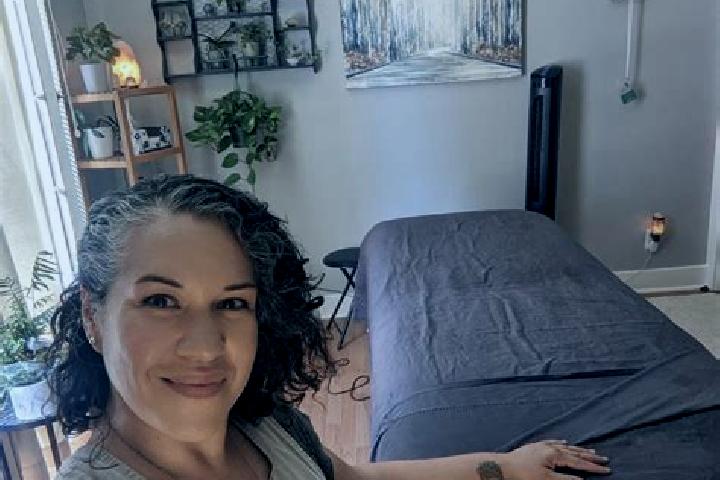 Grace, 39, a auburn amber-eyed indian companion based in Unsworth Heights. Offering Massage, BDSM, Tantra, 69, GFE. Available for incall and outcall, overnig...