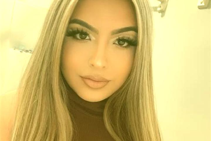 Grace, 39, a blonde brown-eyed latina companion based in Ottenstein. Offering Party Girl, 69. Available for incall and outcall, overnight bookings available.