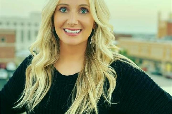 Grace, 39 — Escort in Dalton, United Kingdom