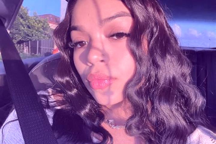Hannah, 20, a black brown-eyed latina companion based in Kly. Offering CIM, Party Girl, Dinner Date. Available for incall and outcall, day and evening dates.