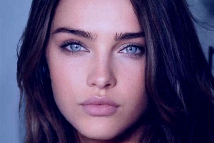 Hannah, 20, a brunette blue-eyed middle eastern companion based in Arrigorriaga. Offering CIM, Duos, Erotic Massage. Available for incall and outcall, overni...