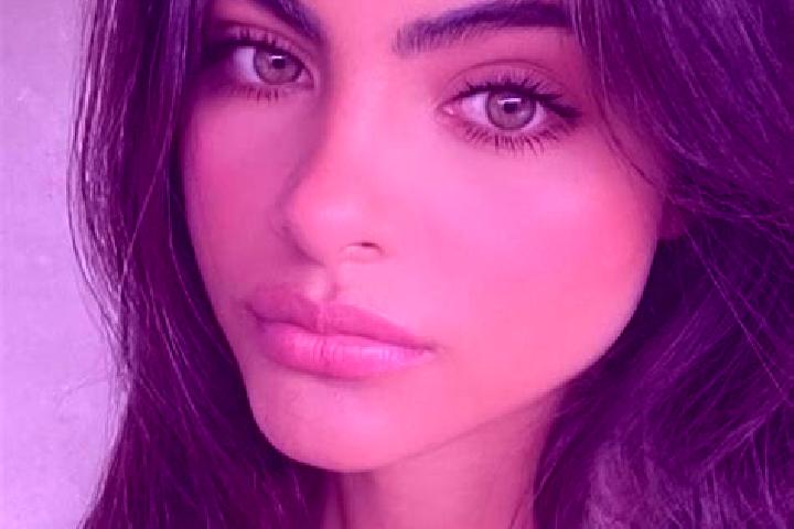 Hannah, 20, a chestnut green-eyed indian companion based in Shipton. Offering OWO, Deep French Kissing, Party Girl, Massage, Duos. Available for incall and o...