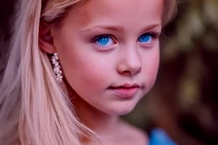 Hannah, 20, a dark blonde blue-eyed indian companion based in Livar-e Bala. Offering Dinner Date, Girlfriend Experience, Party Girl. Available for incall and...