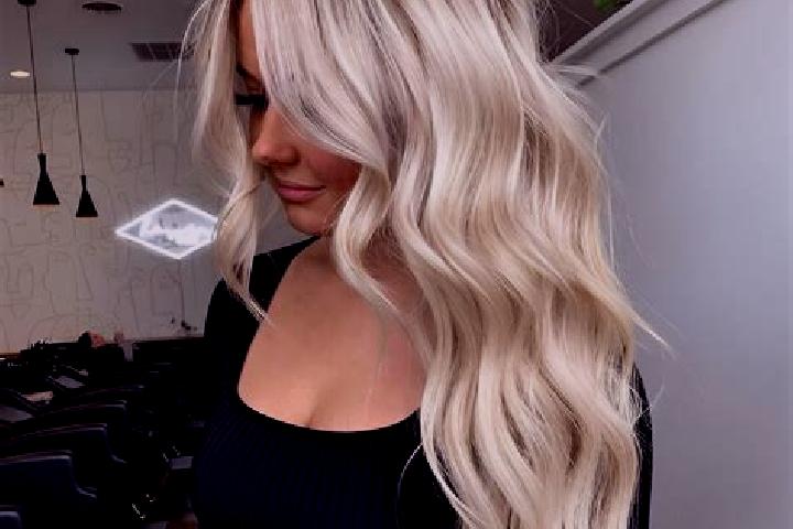 Hannah, 20, a platinum blonde amber-eyed ebony companion based in Lyaud. Offering BDSM, Girlfriend Experience, Dinner Date, Deep French Kissing. Available fo...
