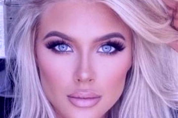 Hannah, 20, a platinum blonde dark-eyed ebony companion based in Isuerre. Offering Deep French Kissing, CIM, Party Girl, Travel Companion, Erotic Massage. Av...