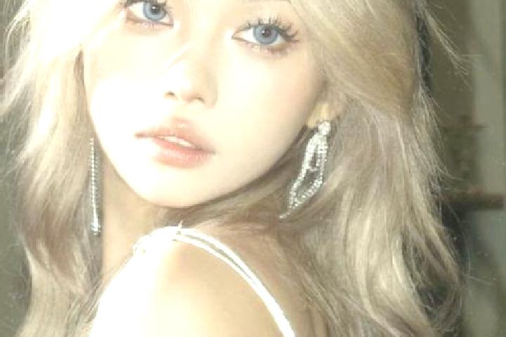 Hannah, 20, a platinum blonde green-eyed asian companion based in Teriberka. Offering CIM, Party Girl, Girlfriend Experience, Tantra. Available for incall an...