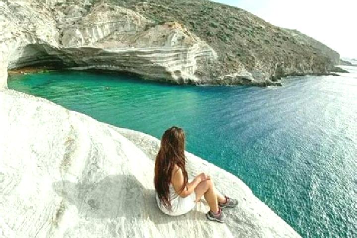 Hannah, 20 — Escort in Ain Temouchent, Algeria