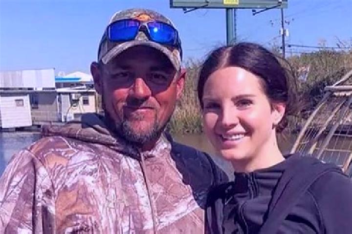 Hannah, 20 — Escort in Bayou Gauche, United States