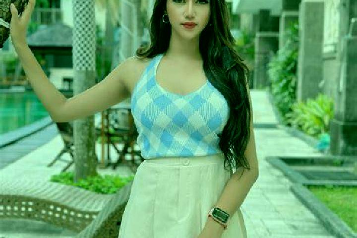 Hannah, 20 — Escort in Ciganaria, Indonesia