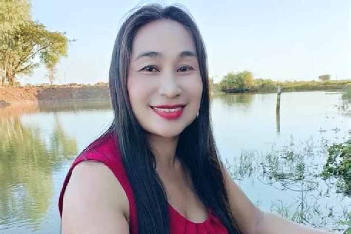 Hannah, 20 — Escort in Sanguan, China