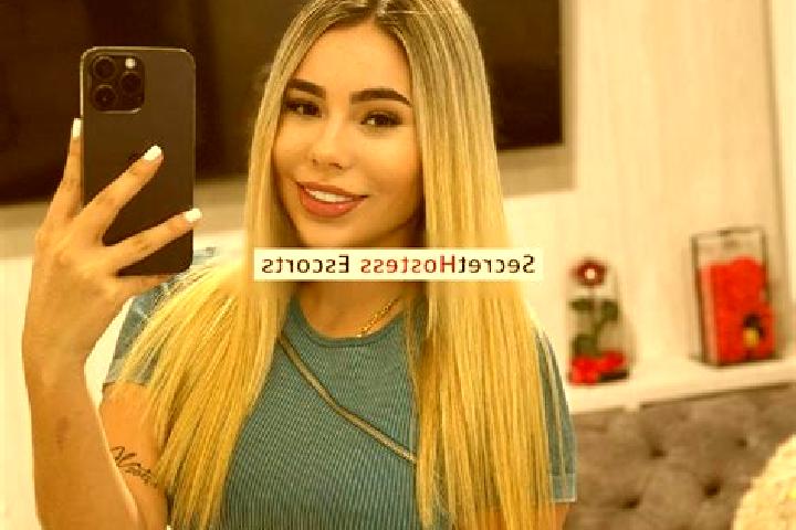 Hannah, 20 — Escort in Santo Domingo Yodohino, Mexico