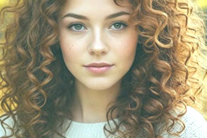 Hannah, 21, a auburn blue-eyed slavic companion based in Monsampolo del Tronto. Offering Massage, Tantra, Dinner Date. Available for incall and outcall, over...