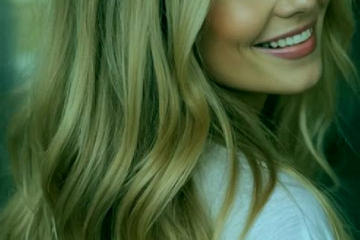 Hannah, 21, a blonde hazel-eyed mixed companion based in Strelcha. Offering Fetish, GFE, Tantra. Available for incall and outcall, overnight bookings available.